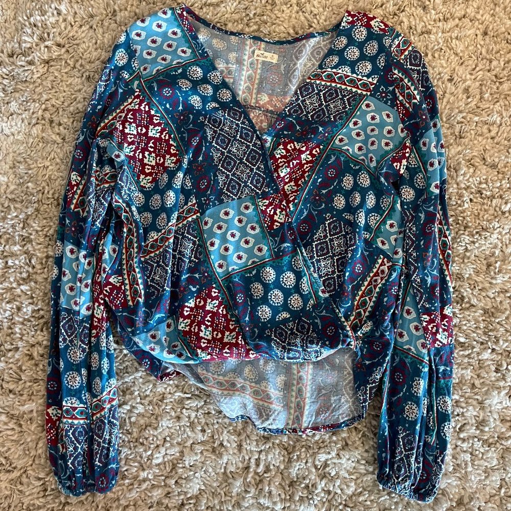 Women's Hollister Patterned Top